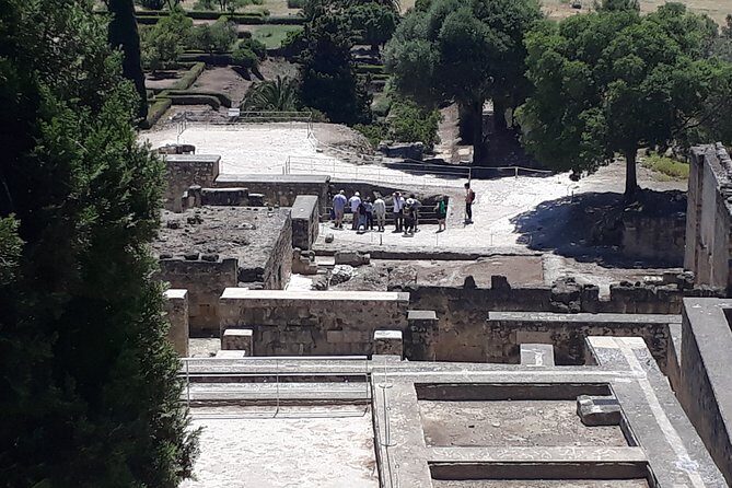 Private Walking Tour Medina Azahara in Córdoba - Key Points