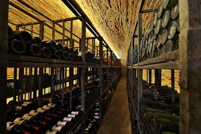 private-walking-tour-of-alba-iulia-citadel-with-wine-tasting