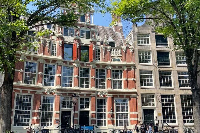 private-walking-tour-of-amsterdam
