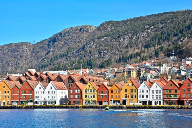 private-walking-tour-of-bergen-2