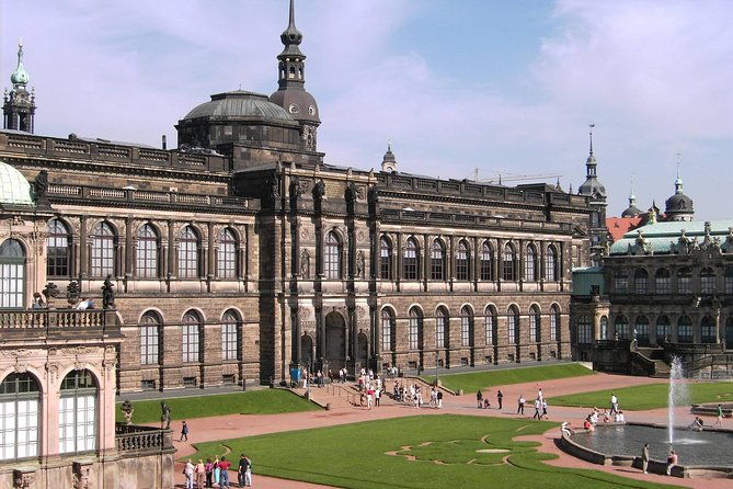 private-walking-tour-of-dresden-with-official-tour-guide