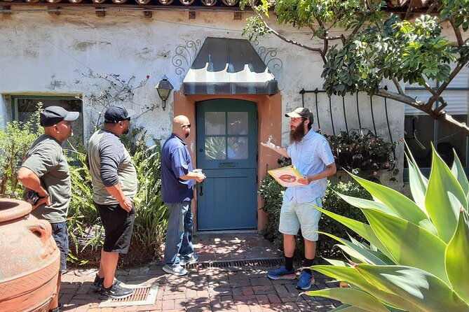 private-walking-tour-of-el-pueblo-viejo-in-santa-barbara