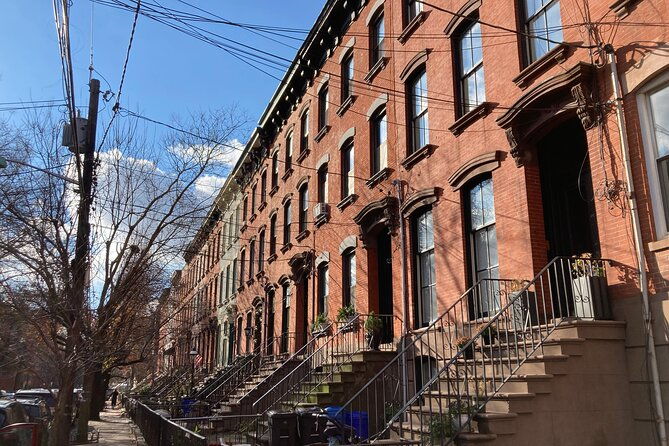 private-walking-tour-of-hoboken-only-half-a-mile-from-manhattan-2
