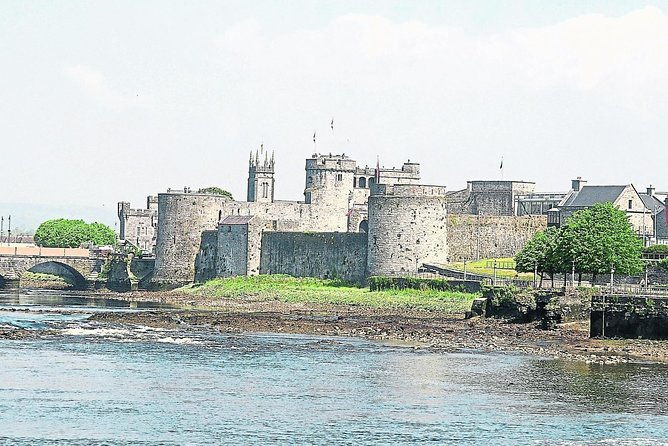 private-walking-tour-of-limerick-city
