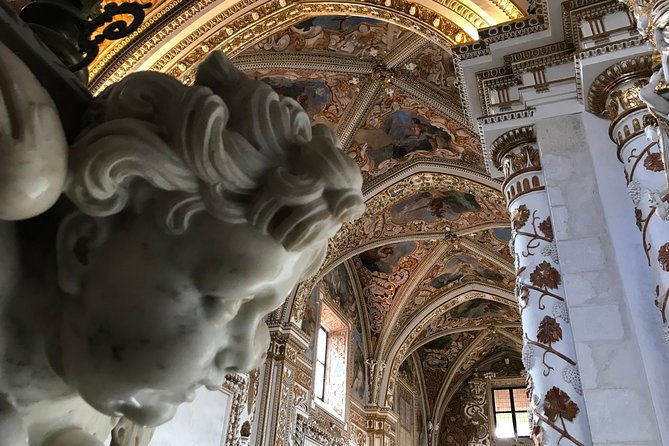 private-walking-tour-of-naples-with-a-tourist-guide