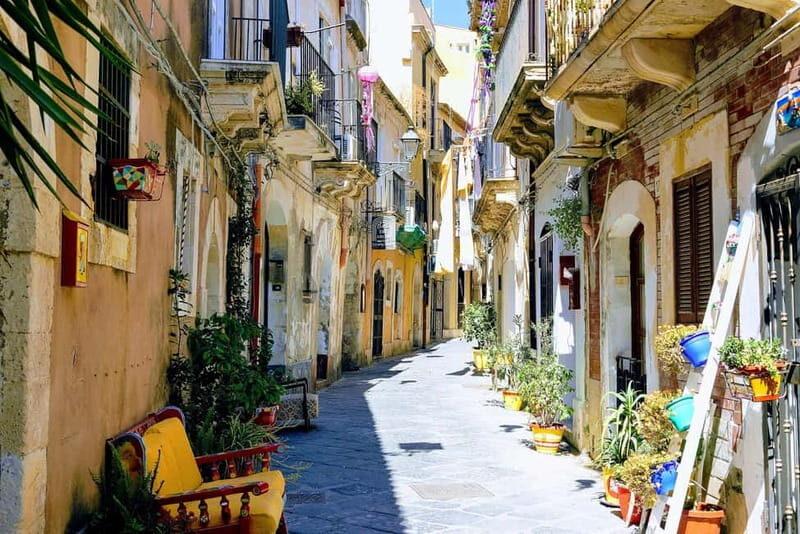 Private walking tour of Ortigia - What to Expect from Your Guided Experience