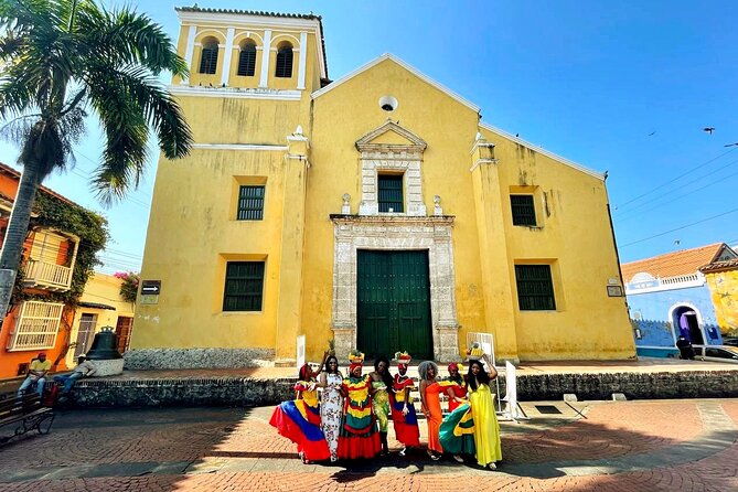 private-walking-tour-of-the-magical-city-of-cartagena
