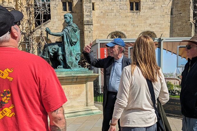 private-walking-tour-of-york