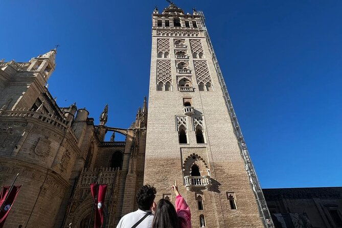 private-walking-tour-the-essential-of-seville