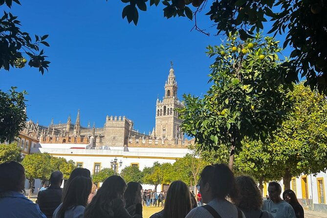 private-walking-tour-the-essential-of-seville