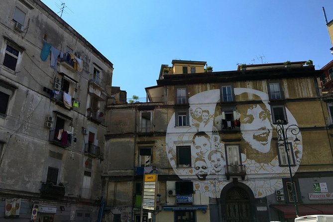 private-walking-tour-to-sanita-district-in-naples
