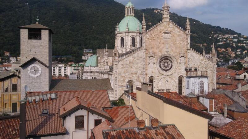 private-walking-tour-with-a-local-guide
