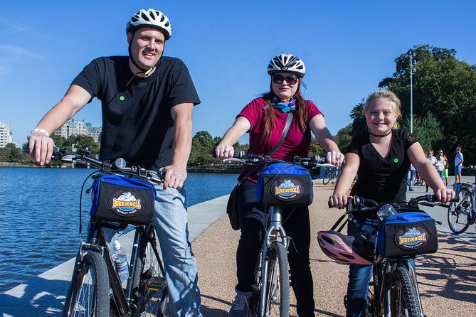 private-washington-dc-monuments-day-or-night-bike-tour