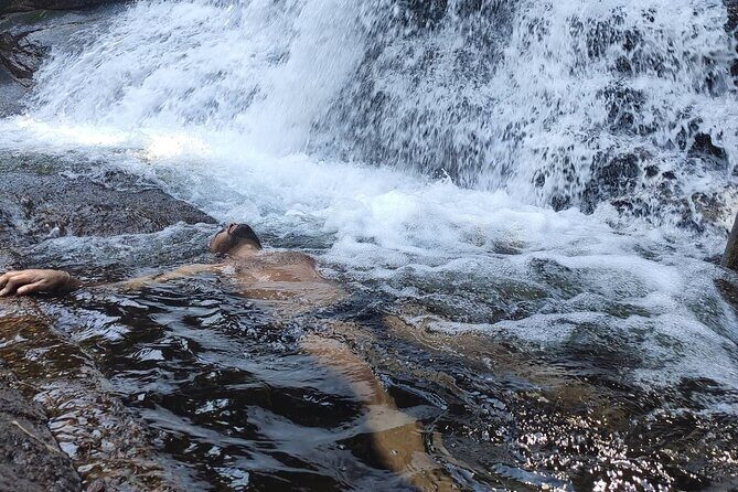 Private Waterfalls and Still Jeep 4x4 6hrs by Jango Paraty - The Sum Up