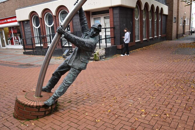 private-welcome-to-wrexham-half-day-tour