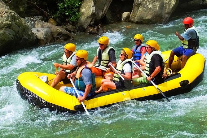 private-whitewater-rafting-experience-with-san-francisco-pickup