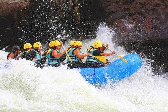 private-whitewater-rafting-experience-with-san-francisco-pickup