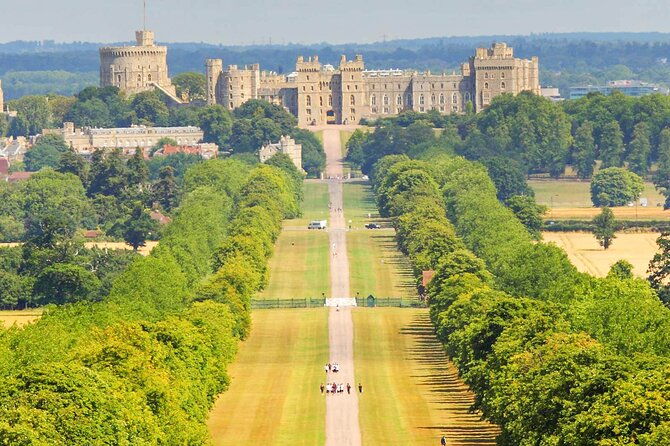 private-windsor-trip-from-london-windsor-castle-great-park-eton-long-walk