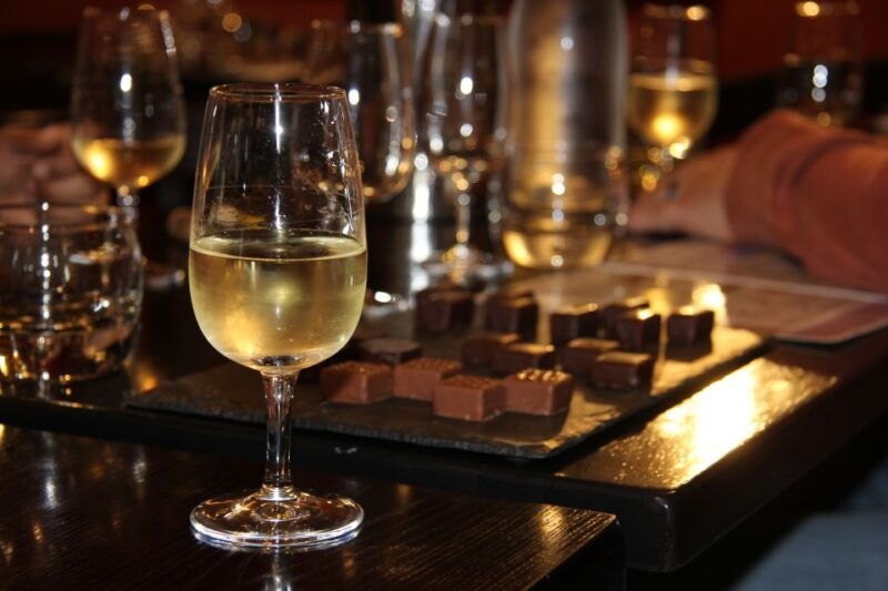 private-wine-and-chocolate-tasting-experience