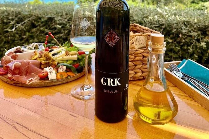 private-wine-and-gin-tour-around-the-island-of-korcula-2