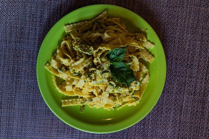 private-wine-evo-oil-tasting-with-saffron-meal-2