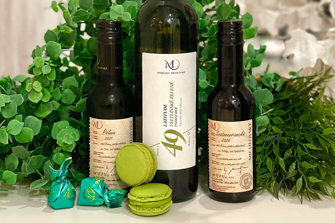 private-wine-tasting-and-history-prague