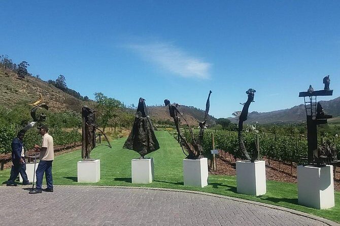 Private Wine tasting Cape Town Wineries Stellenbosch Franschoek Paarl full Day - In The Sum Up