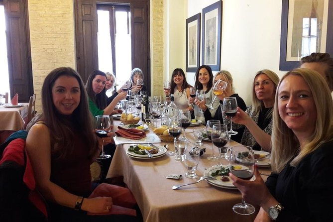 private-wine-tasting-meals-at-sevilles-oldest-tavern
