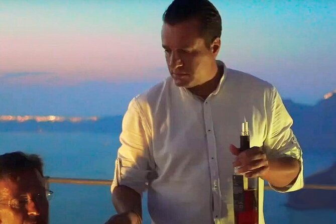 private-wine-tasting-tour-with-a-santorini-sunset-ending