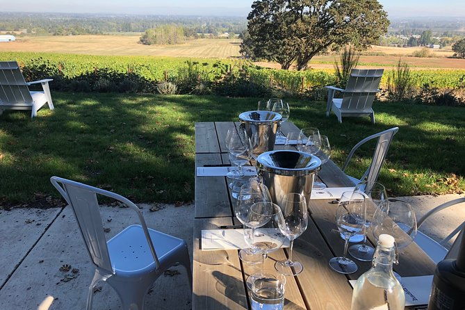 private-wine-tour-with-tastings-from-eugene-2