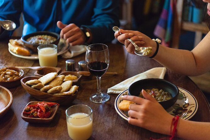 private-wine-trekking-tour-including-chilean-country-grill