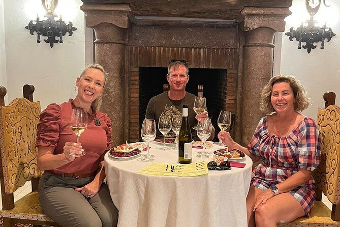 private-winery-and-lunch-experience-an-hour-from-madrid