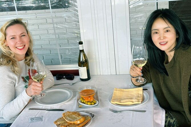 private-winery-and-lunch-experience-an-hour-from-madrid