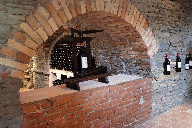 private-winery-and-vineyard-tour-with-wine-tasting