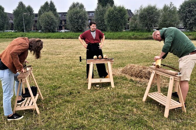 private-workshop-for-wooden-shoe-making-in-simonehoeve
