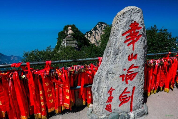 private-xian-mt-huashan-adventure-tour-explore-in-your-own
