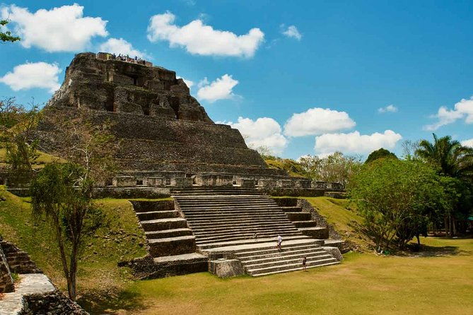 private-xunantunich-mayan-ruin-cave-tubing-adventure-from-placencia