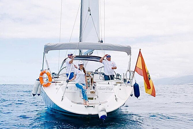 private-yacht-charter-voyage-food-drinks-included