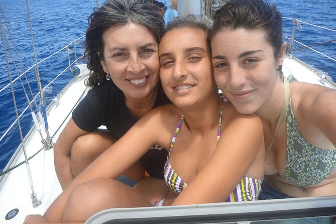 Private Yacht Excursion from Puerto Colon 3 hours - Who Would Love This Tour?