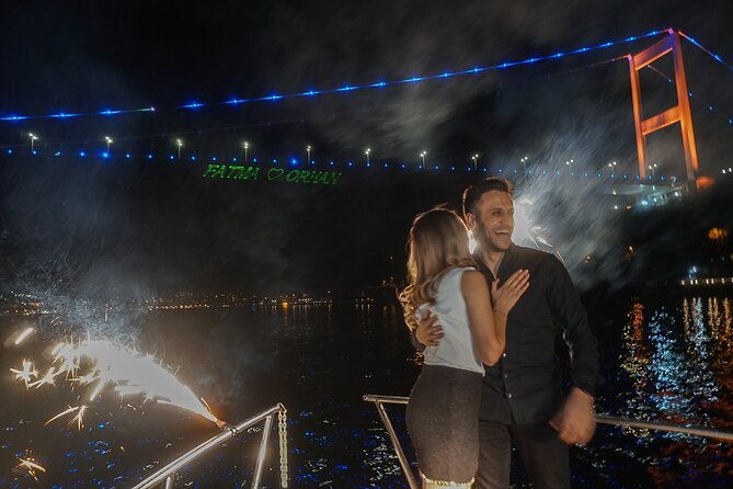 private-yacht-for-surprise-events-birthday-proposal-anniversary-party-etc-2