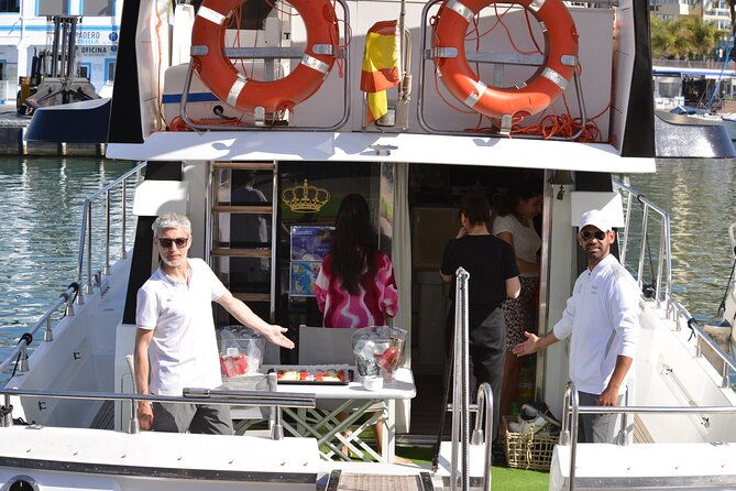 private-yacht-sailing-along-the-marbella-coast