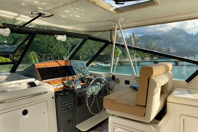 Private Yacht tour on Tahiti or Moorea lagoon - Key Points