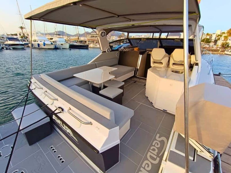 Private Yacht Tour with Gourmet Barbecue and Sunset at Papagayo Beaches - Activities and Photo Opportunities