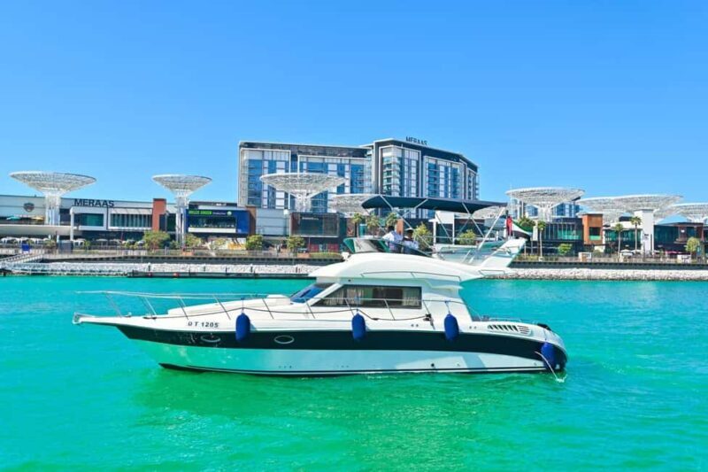Private Yacht Tour with Marina, JBR, Atlantis & Palm Views - Who Is This Tour Best For?