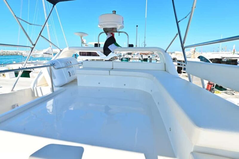 Private Yacht Tour with Marina, JBR, Atlantis & Palm Views - FAQ