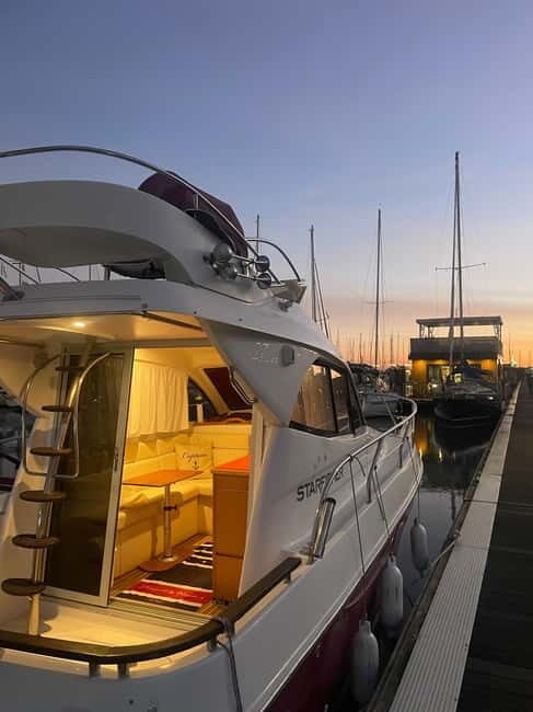 Private yacht tour with wines on board - Who Will Love This Tour?