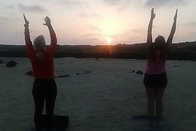 private-yoga-classes-on-stunning-beaches-in-lanzarote-sunset-sunrise-anytime