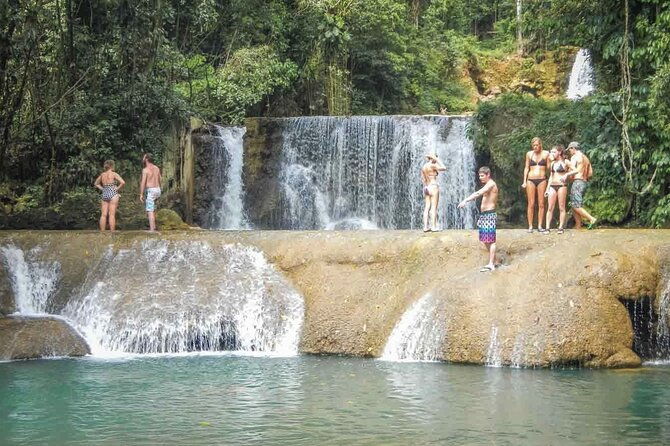 private-ys-falls-and-black-river-safari-from-runaway-bay