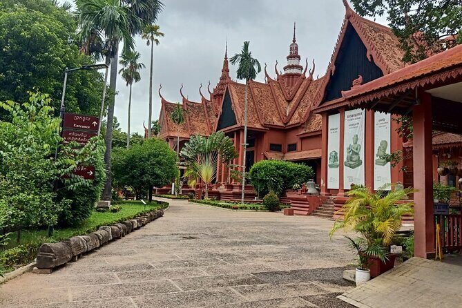 Privately Guided Full Day TukTuk Tour in Phnom Penh - Practicalities and Personal Insights