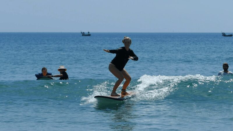 Pro Surf group lessons in Da Nang Vietnam - Key Points